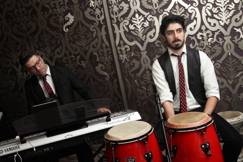 Christmas Night at Eau De Vie